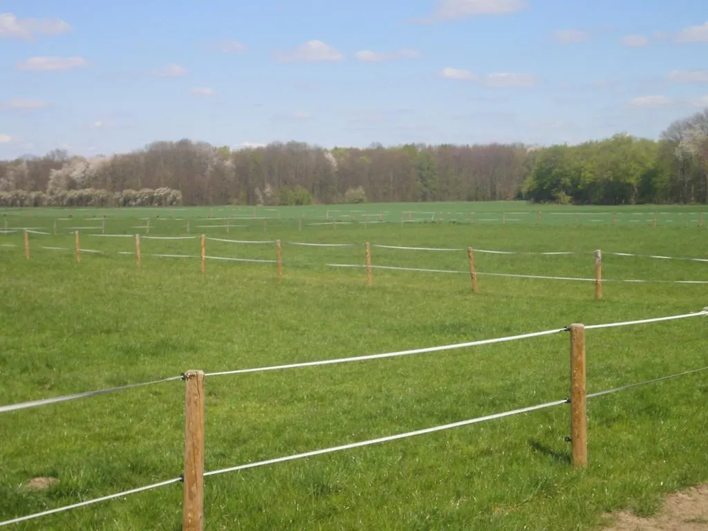 شقة Cologne Country Lodge ألمانيا