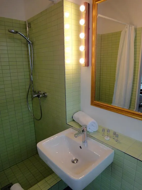 Cologne Country Lodge 0*,  ألمانيا